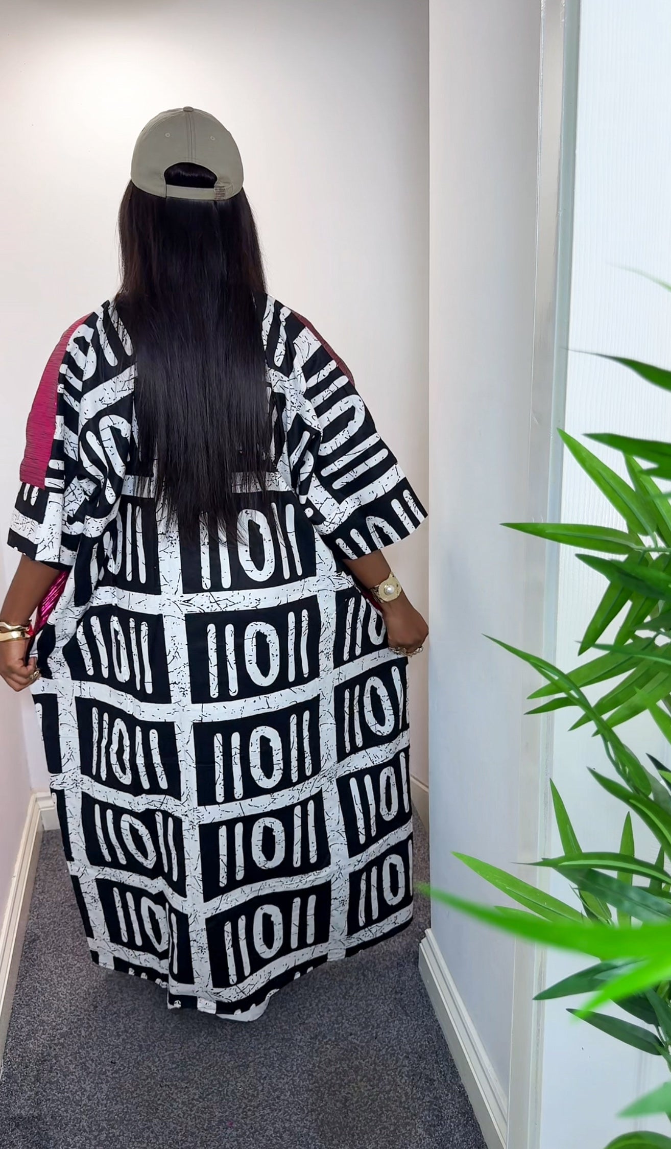 IYIKA - FUCHSIA PINK